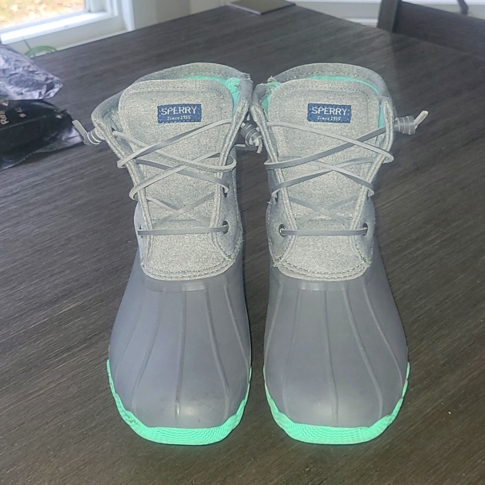 Sperry duck boots, size 5 girls, grey and teal